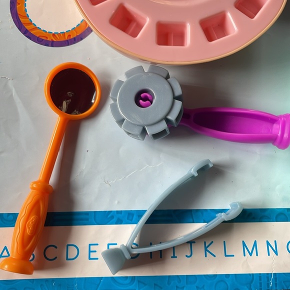 [ Play-Doh Doctor Drill ‘N Fill Set 2015 ] - Picture 4 of 5